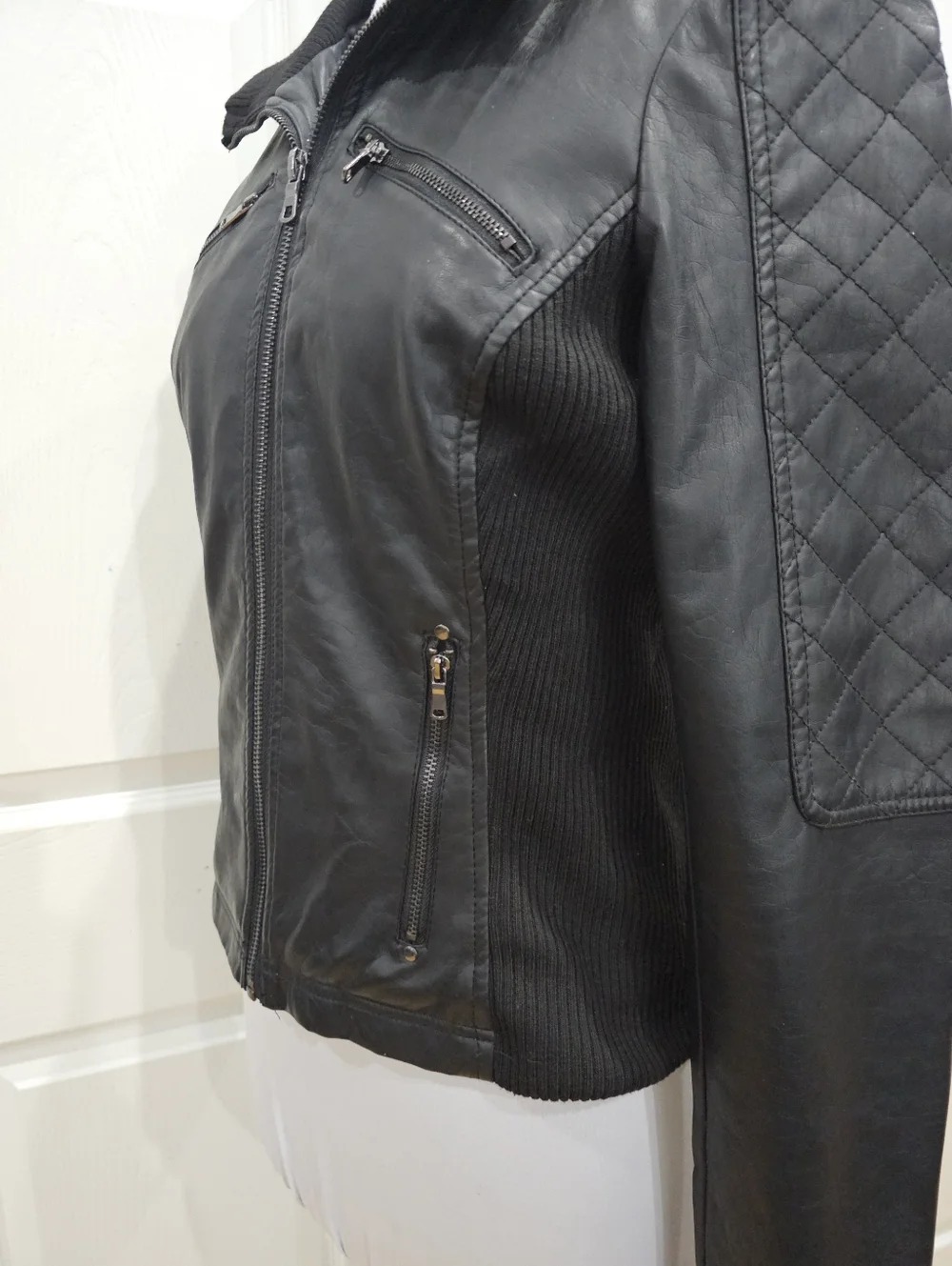Therapy Lane Crawford Black Quilted Faux Leather Bomber Knit Zip Jacket Coat S - Picture 6 of 11